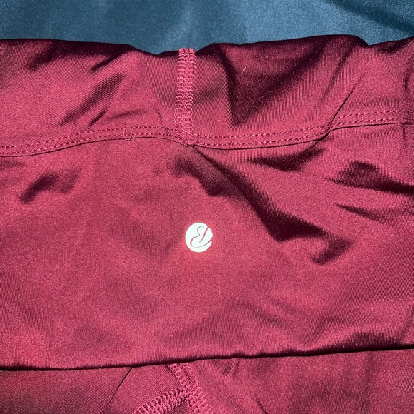Bally Maroon Leggings - Picture 4 of 4